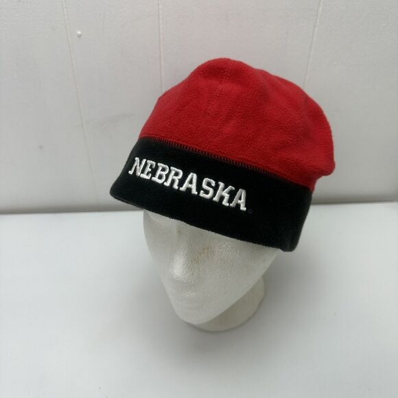 Columbia Beanie Hat Winter Cap Red Black Nebraska Canada Reversible Outdoors - Picture 2 of 16